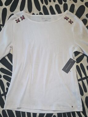 Tommy Hilfiger NWT White Boatneck T with Silver Grommets, Red,White,Blue Ribbons